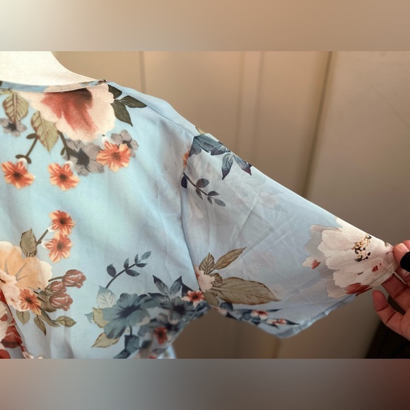 Sheer cover up with a floral print,  XL, NWOT - Picture 10 of 10